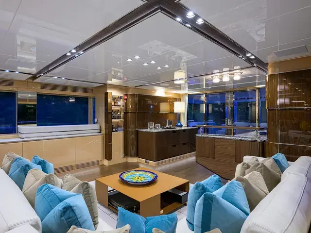 Cantiere delle Marche 106'