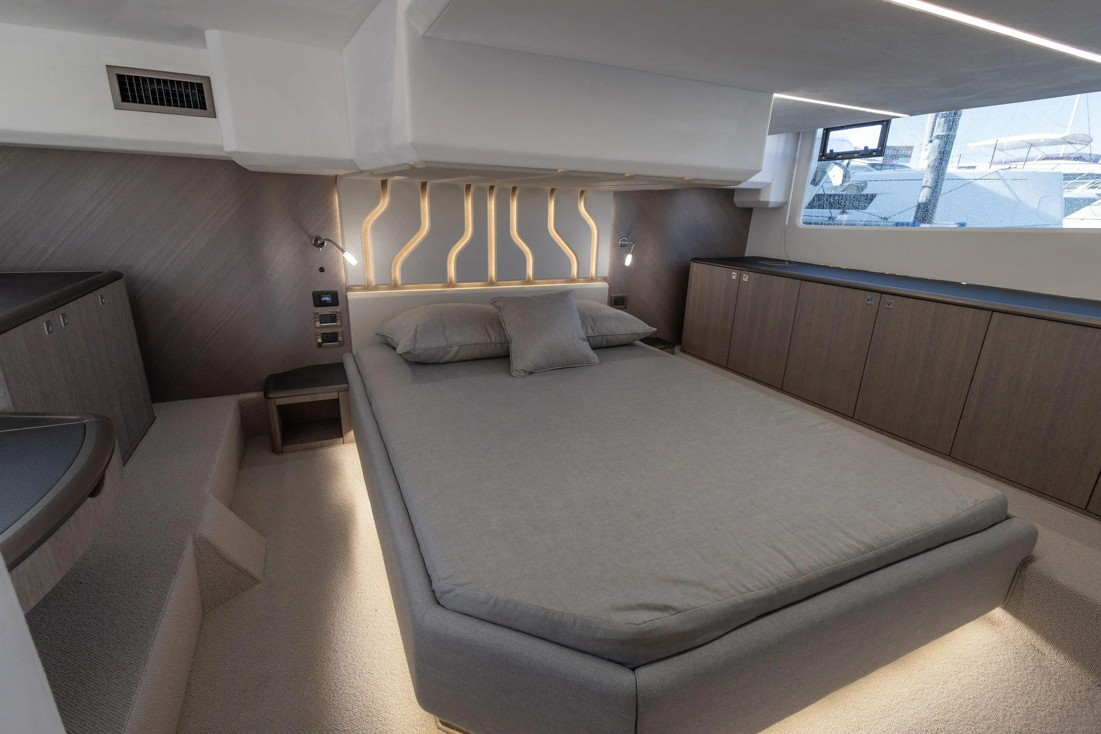 2024 Galeon 440 fly