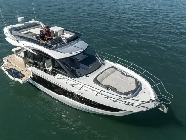 Galeon 440 Fly