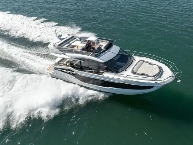 Galeon 440 Fly