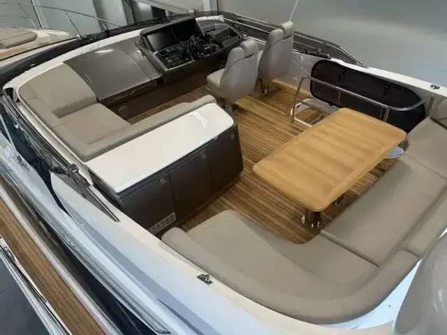 Princess Yachts Limited S66