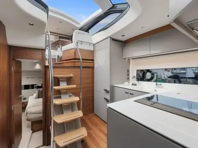 Princess Yachts Limited V50