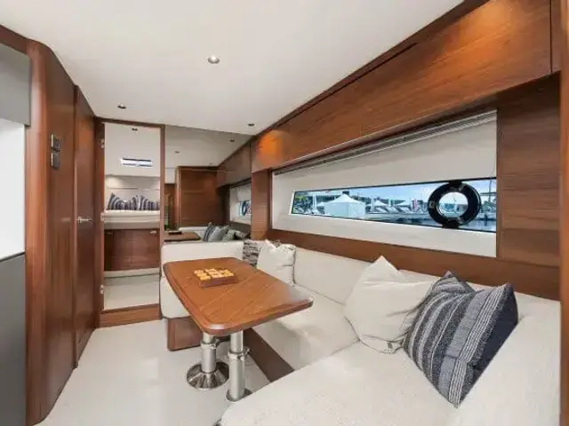 Princess Yachts Limited V50