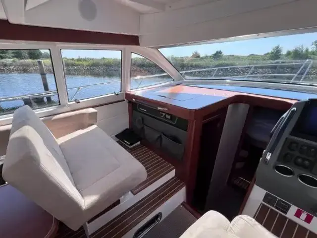 Nimbus Boats AB 405 Flybridge