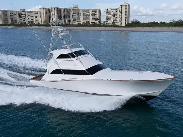 American Custom Enclosed Flybridge