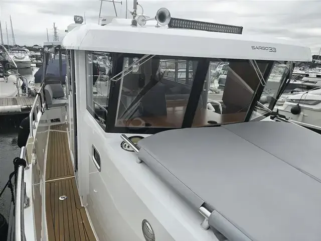 Sargo 33