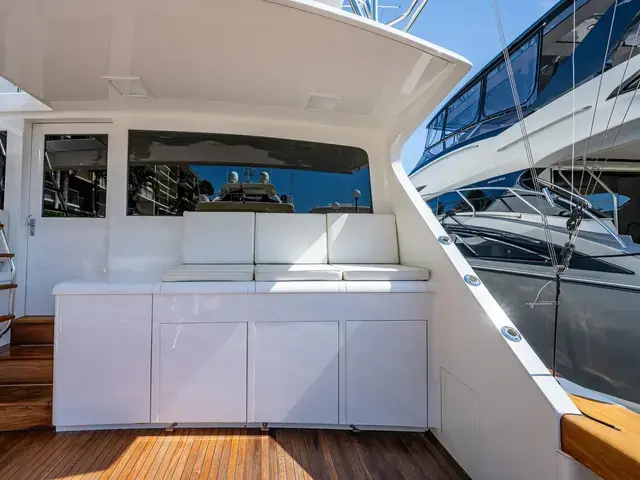 American Custom Enclosed Flybridge