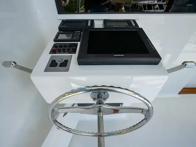 American Custom Enclosed Flybridge