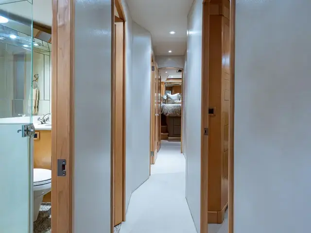 American Custom Enclosed Flybridge