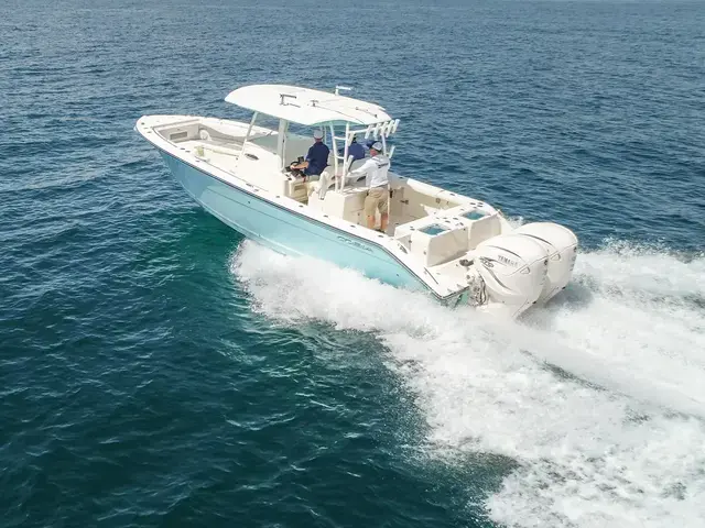 Cobia Boats 320 CC