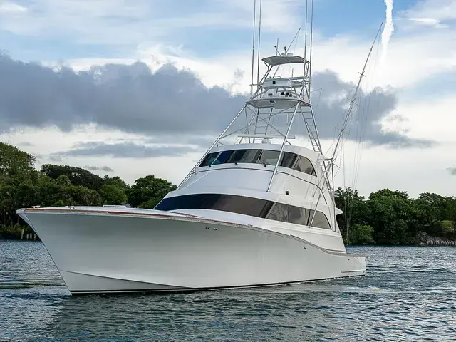 American Custom Enclosed Flybridge