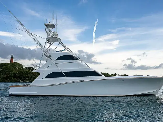 American Custom Enclosed Flybridge