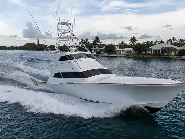 American Custom Enclosed Flybridge