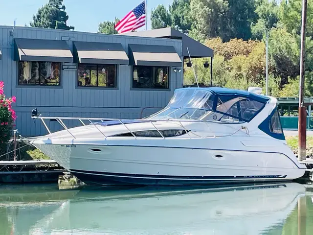 Bayliner 305 Cruiser