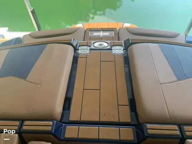 Malibu WAKESETTER 24 MXZ