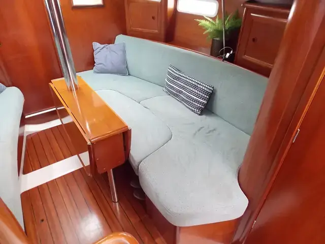 Beneteau Oceanis Clipper 331