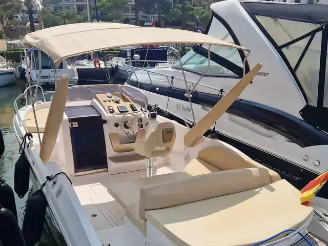 Sessa Marine Key Largo 27