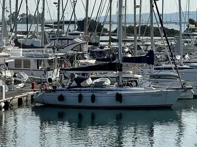 Grand Soleil 42