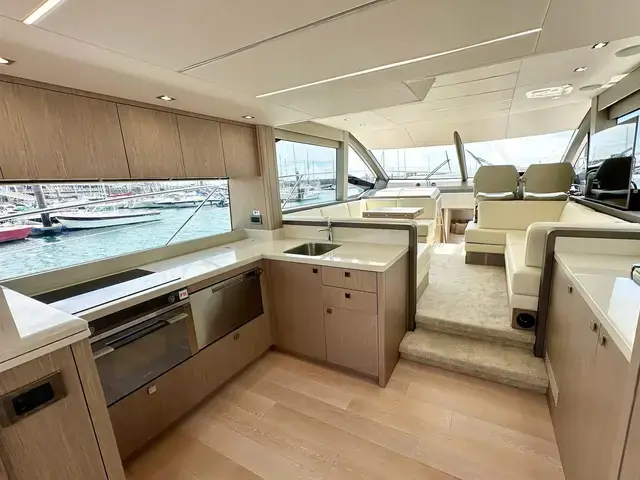 Sunseeker Manhattan 52