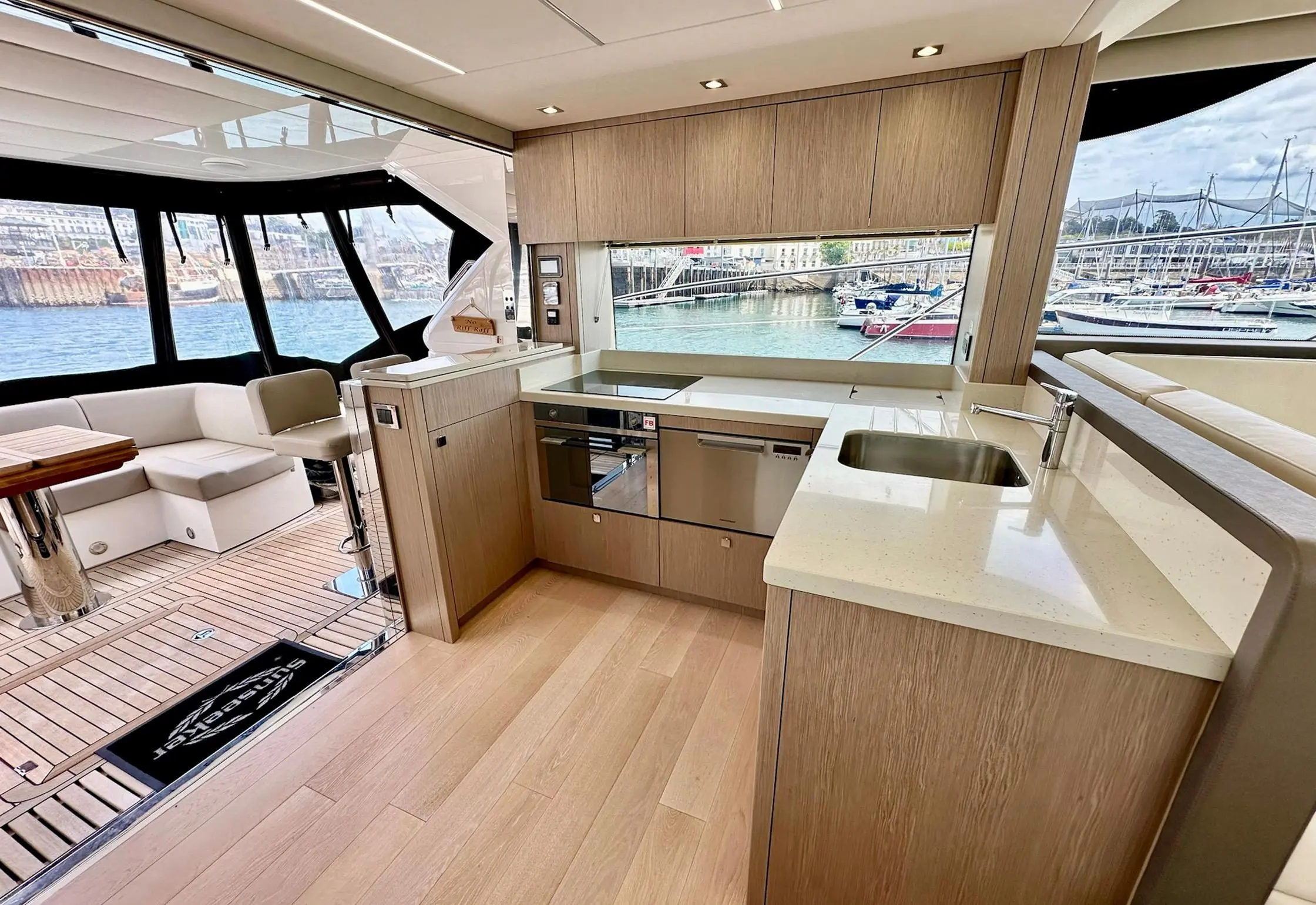 2017 Sunseeker manhattan 52