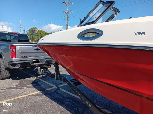 Bayliner Vr6