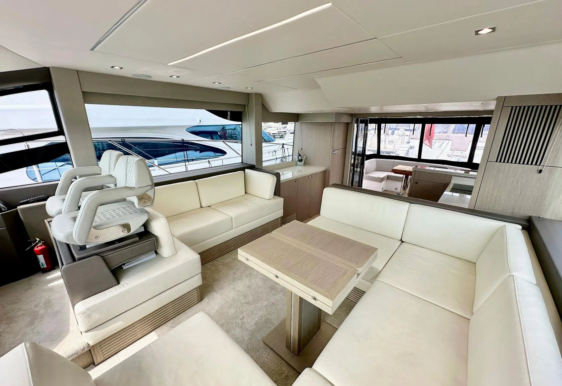 2017 Sunseeker manhattan 52