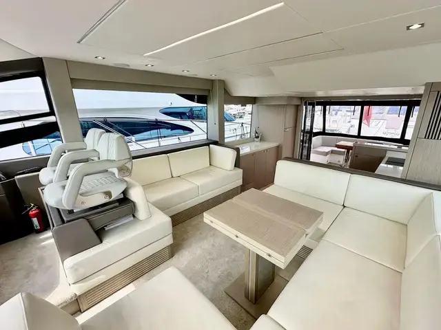 Sunseeker Manhattan 52