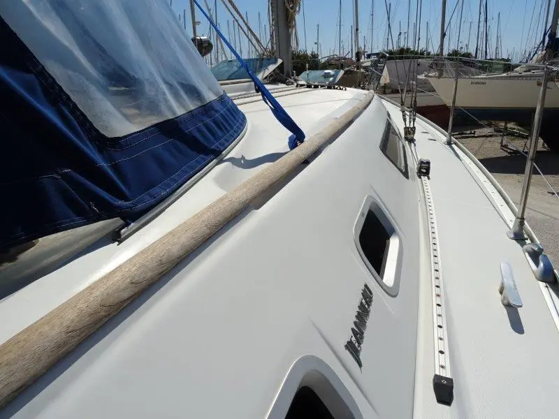 2000 Jeanneau sun odyssey 37