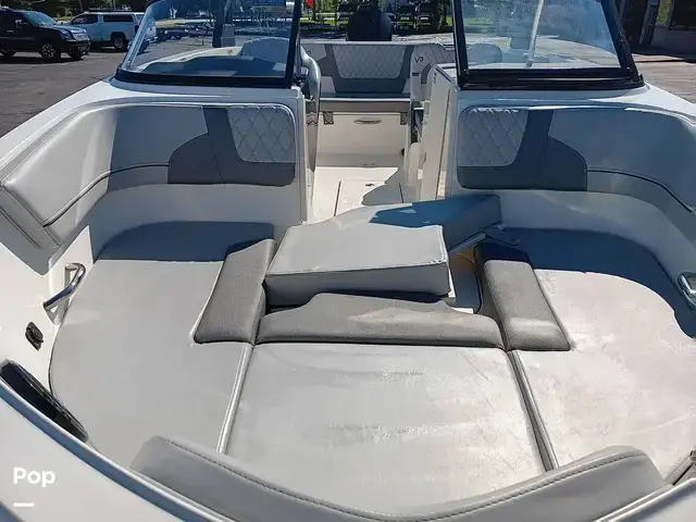 Bayliner Vr6