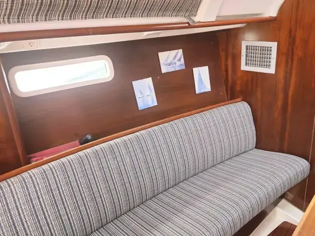 Beneteau Oceanis Clipper 311