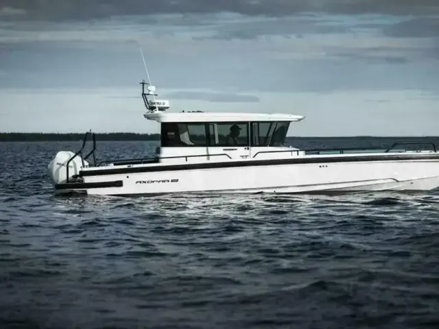 Axopar 28 CABIN