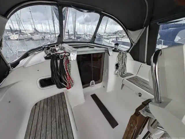 Beneteau Oceanis 34