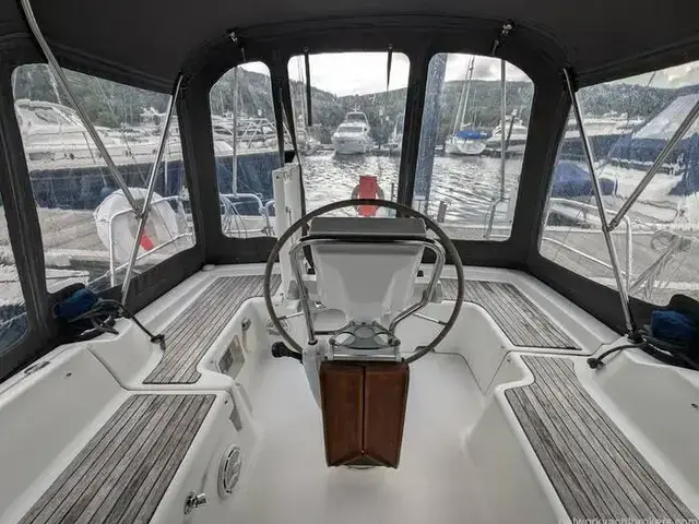 Beneteau Oceanis 34