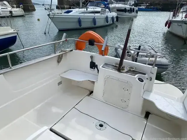 Beneteau Antares 6.6 Diesel Inboard