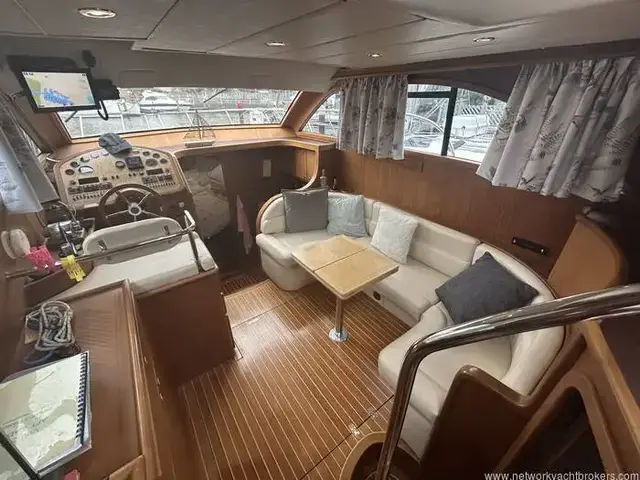 Viking Marine 34 Aft Cabin