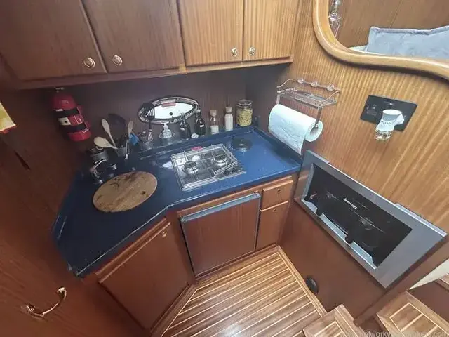 Viking Marine 34 Aft Cabin