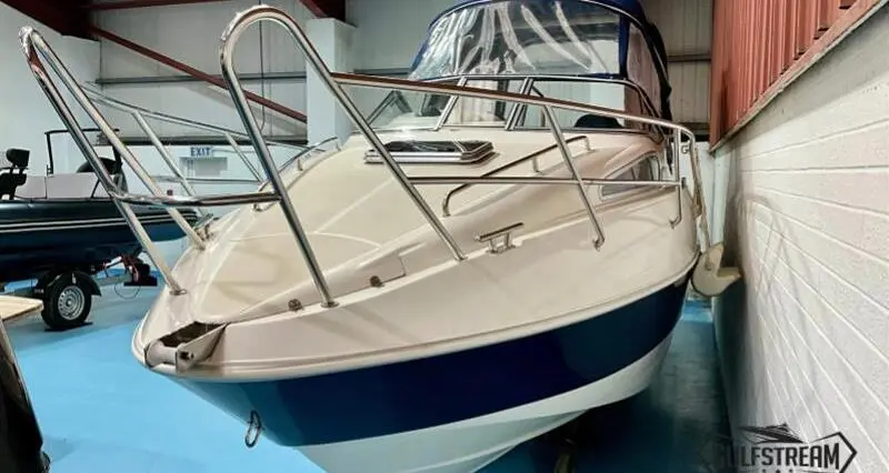 2004 Galeon 730