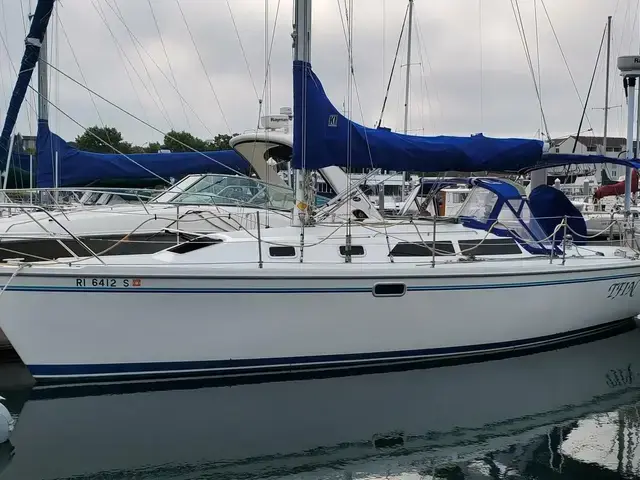 Catalina 320