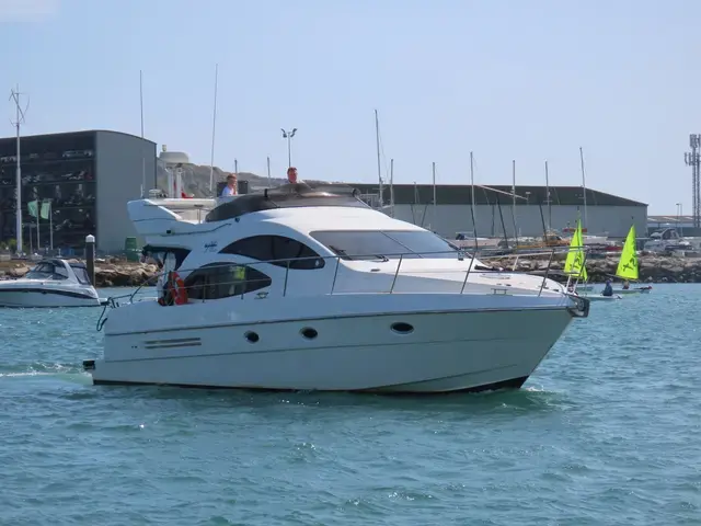 Azimut 42