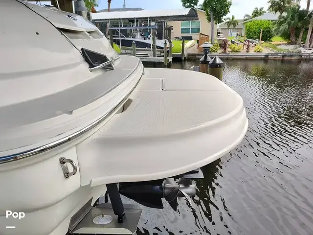 Sea Ray 240 Sundeck