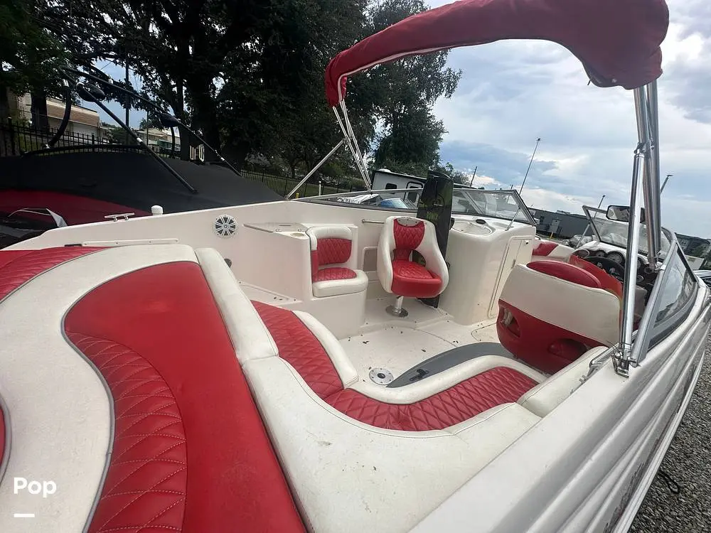 2005 Rinker 232 captiva cc