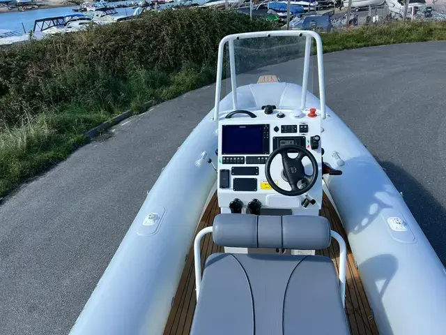 Sealegs Boats 6.1m RIB