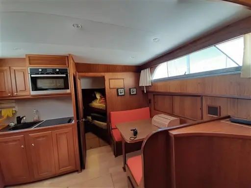 1976 Hatteras 58 fisherman