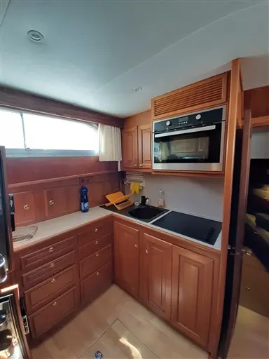 1976 Hatteras 58 fisherman