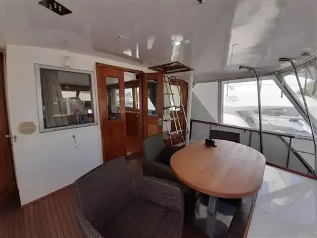 Hatteras 58 Yacht Fish