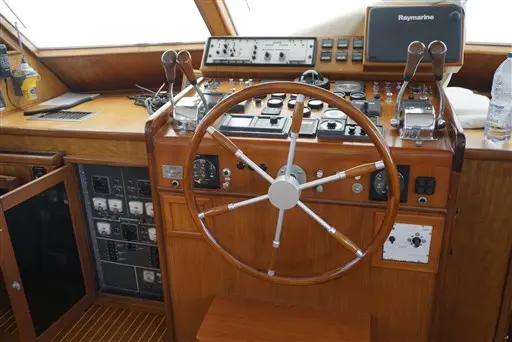 1976 Hatteras 58 fisherman