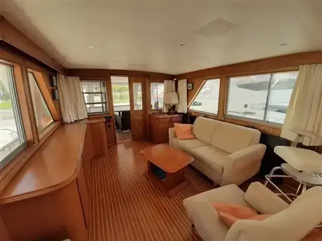 Hatteras 58 Yacht Fish