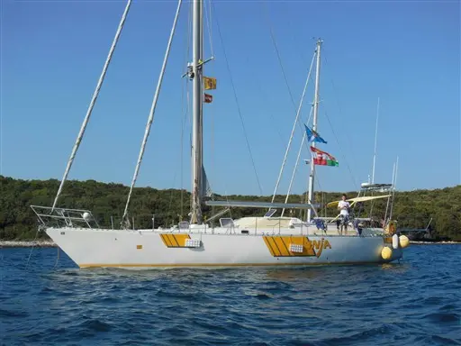 1984 Ferretti ferretti altura 53 decksalon