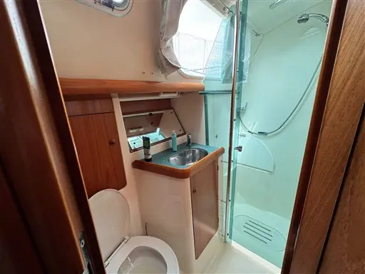 2001 Jeanneau sun odyssey 43 ds