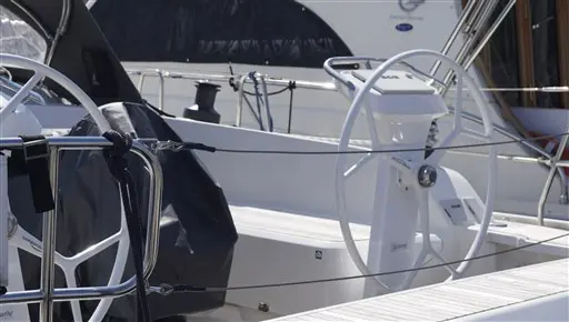 2022 Bavaria 46 cruiser style